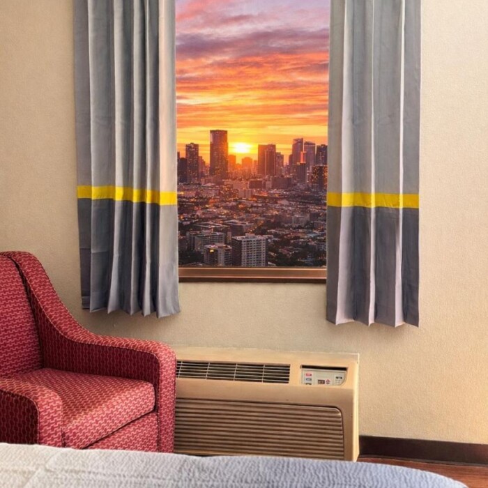 Budget Hotel Curtain